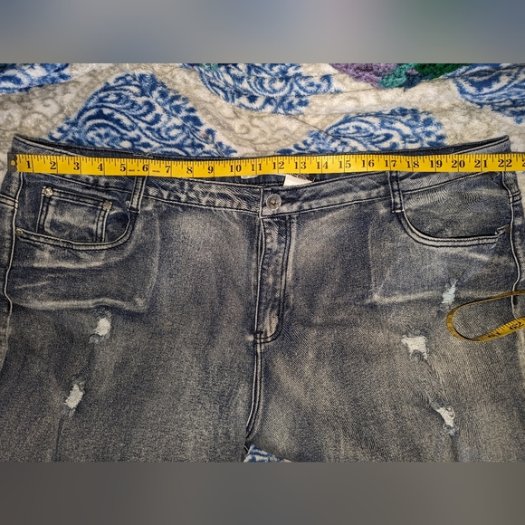 Two Toned👖 24 - Picture 9 of 13